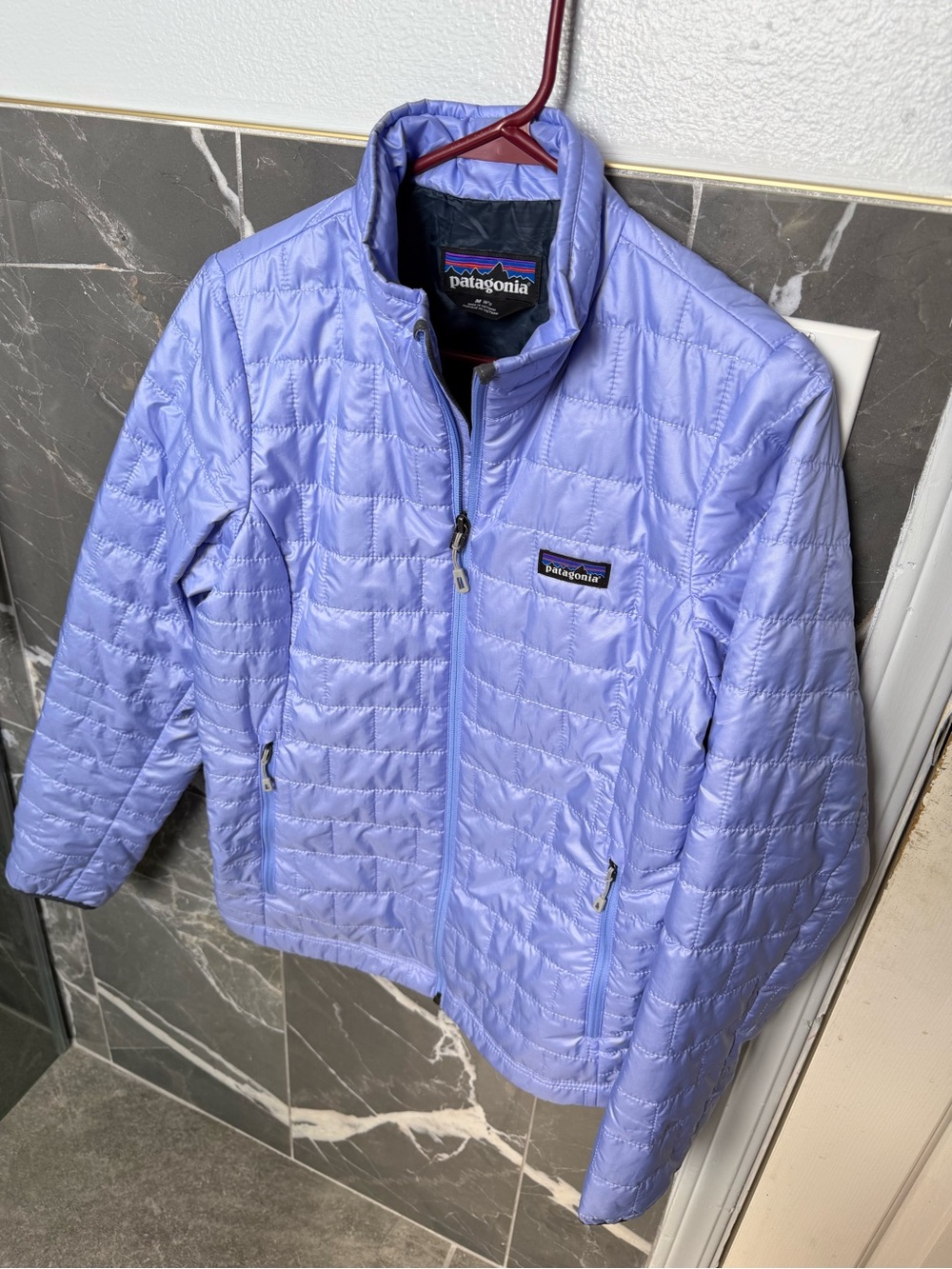 Patagonia nano puff jacket